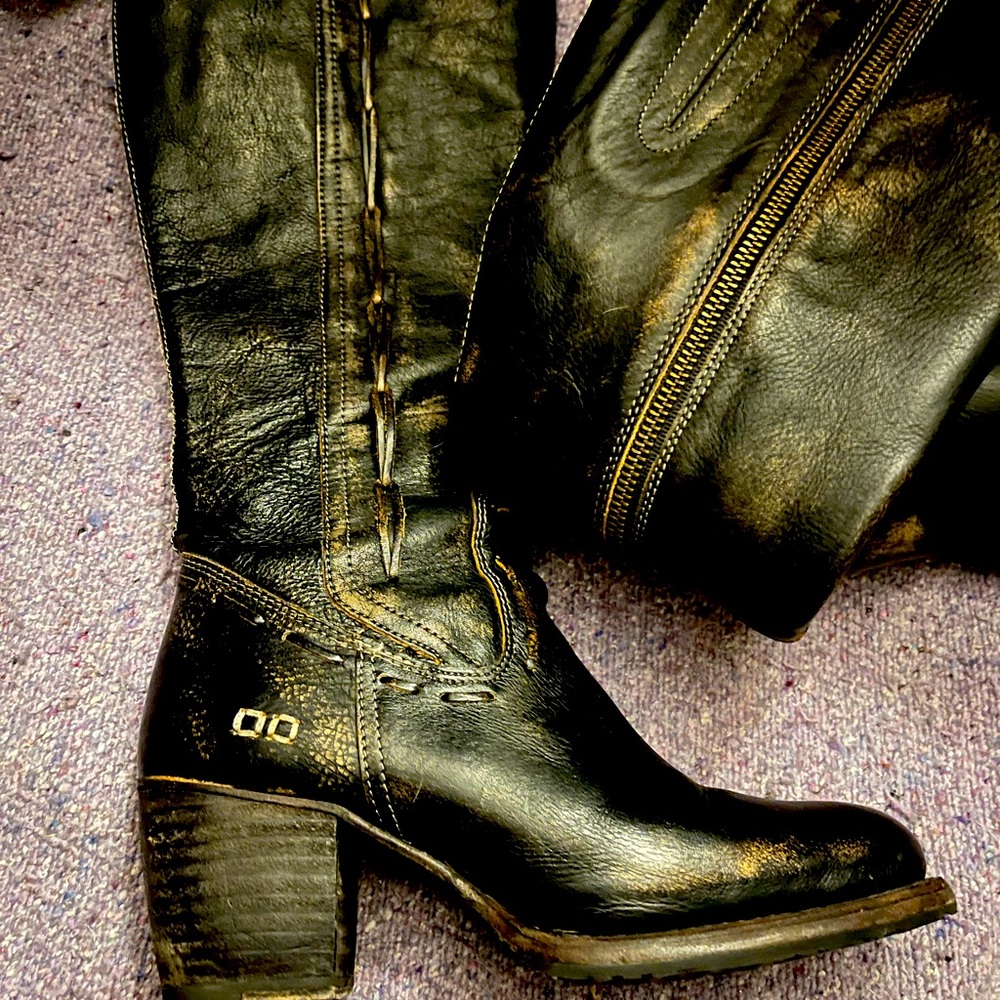 Bed Stu cobbler series brown leather tall boots 8 - too small for me.